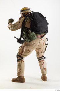  Photos Robert Watson Operator US Navy Seals Pose  2 fighting with knife standing whole body 0003.jpg